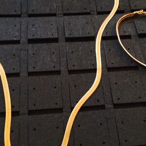 Gold necklace bracelet